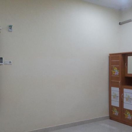 Penginapan Aisya Toa Daeng Makassar Eksteriør bilde